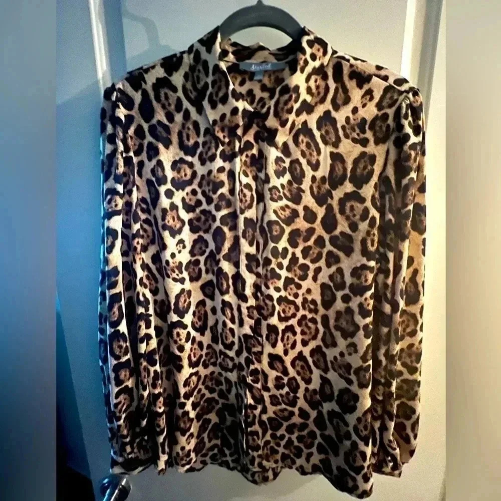 Marled Reunited Clothing animal print top with long sleeves-NWOT SIZE L